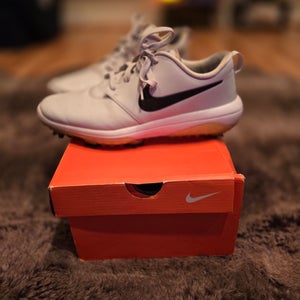 Men's Size M 9.0 (W 10.0) Nike Golf Shoes (Used)