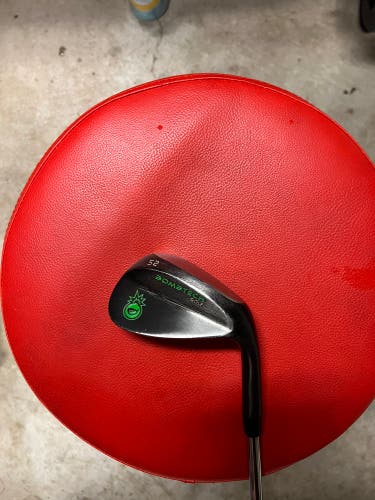 BombTech Right Handed Wedge 52 Degree Steel Shaft (Used)