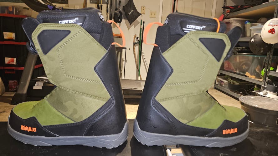 Men's Size M 10.5 (W 11.5) Thirty Two Shifty Boa Snowboard Boots Medium Flex All Mountain (Used)