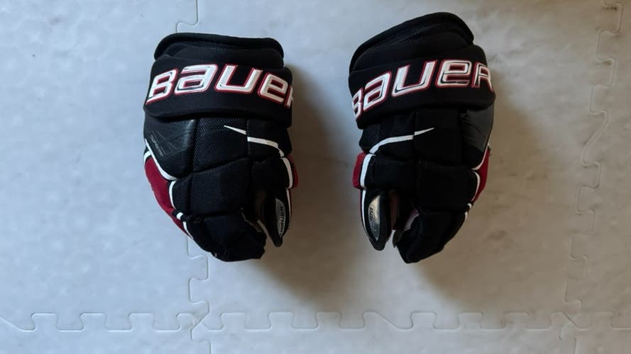Bauer Supreme Ultrasonic Gloves 12" (Used)