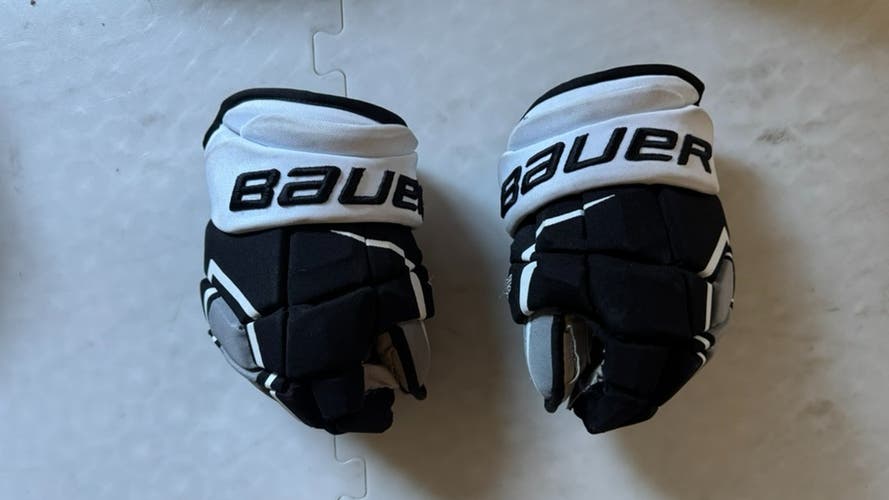 Bauer Supreme Ultrasonic Gloves 12" (Used) - Providence College Friars