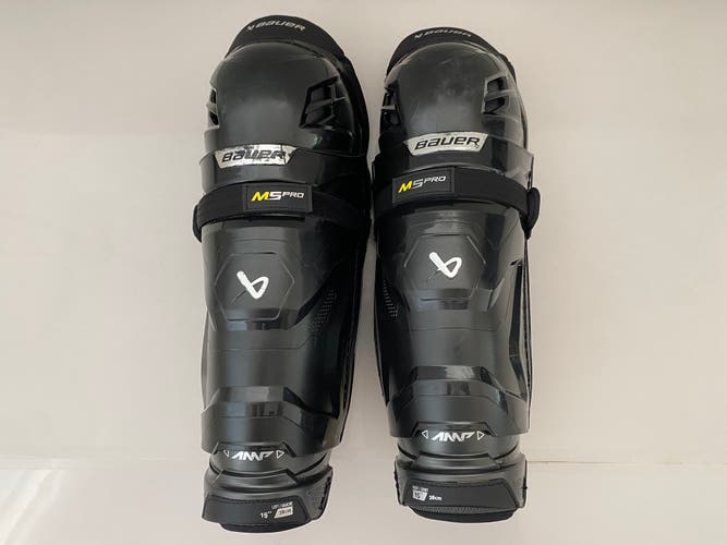 Senior Bauer Supreme M5 Pro Shin Pads 15" guards