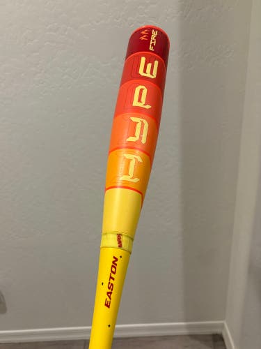 2025 Easton Hype Fire Composite USABat Certified Bat (-10) 19 oz 29" (Used)