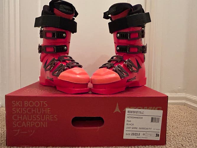 Mondo 23 & 23.5 Kid's Atomic Redster STI 70 LC Ski Boots (Used) $75