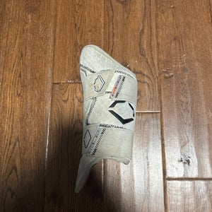 White Senior EvoShield Leg guard Shin Guards (Used)