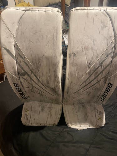 XS Bauer Vapor 3X Goalie Leg Pads (Used)