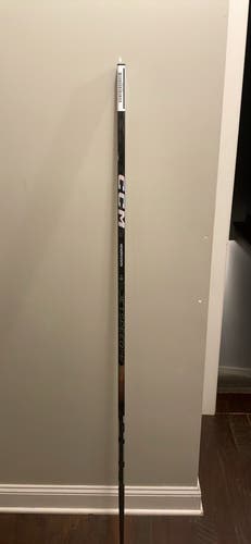 Senior CCM Jetspeed FT7 Pro Left Hand Hockey Stick P28 (New)