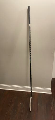 Senior Warrior Alpha LX Pro Right Handed Hockey Stick Mid Pattern (Used)