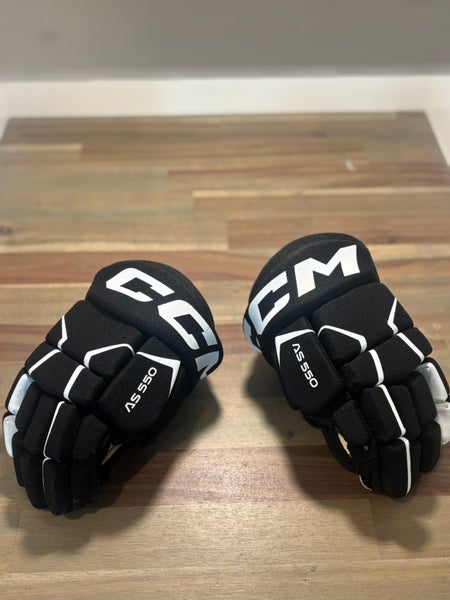 CCM AS550 Gloves 9" (New)