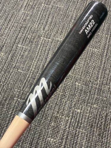 Marucci AM22 Maple Bat (-5) Maple 17 oz 32" (Used)