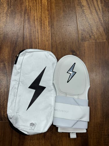 Brand new white Bruce bolt sliding mitt