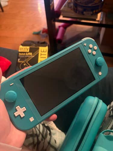 Nintendo Switch Lite (New)