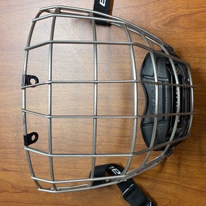 Small Bauer Profile III Full Cage (Used)