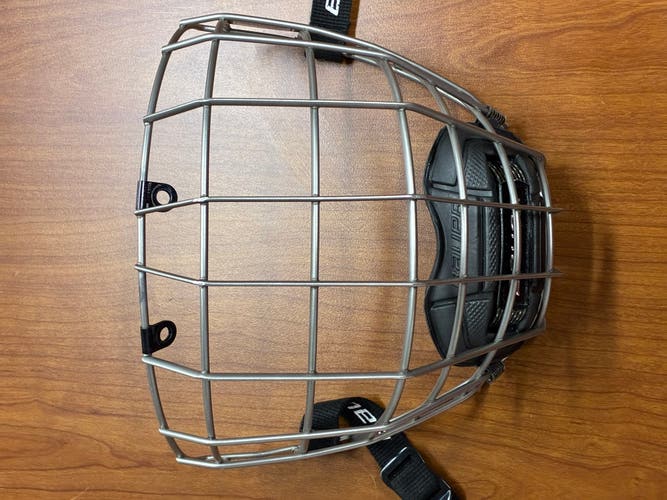 Small Bauer Profile III Facemask Cages, Visors & Shields Full Cage (Used)