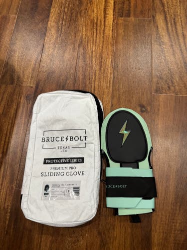 Liberty green Bruce bolt sliding mitt