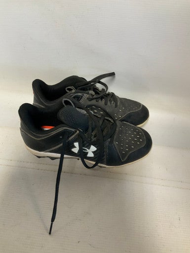 Used Under Armour LEADOFF BB/SB Cleats Black Junior 04 11823-S000035548