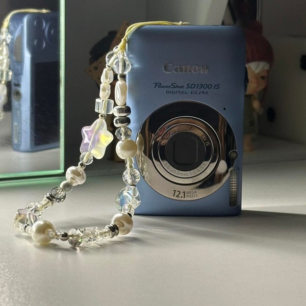 Canon Blue and Silver Cameras-and-accessories(160)14 (New)