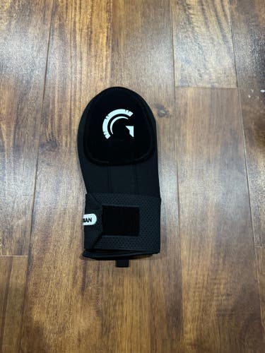 Black adult Sliding Mitt (New)