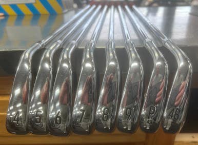 Used Titleist T300 Mens Iron Set RH 4I-GW/AW 11497-S000153363