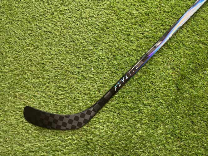 Single-Senior Bauer Vapor FlyLite LH 77 Flex P92 Hockey Stick  (New)