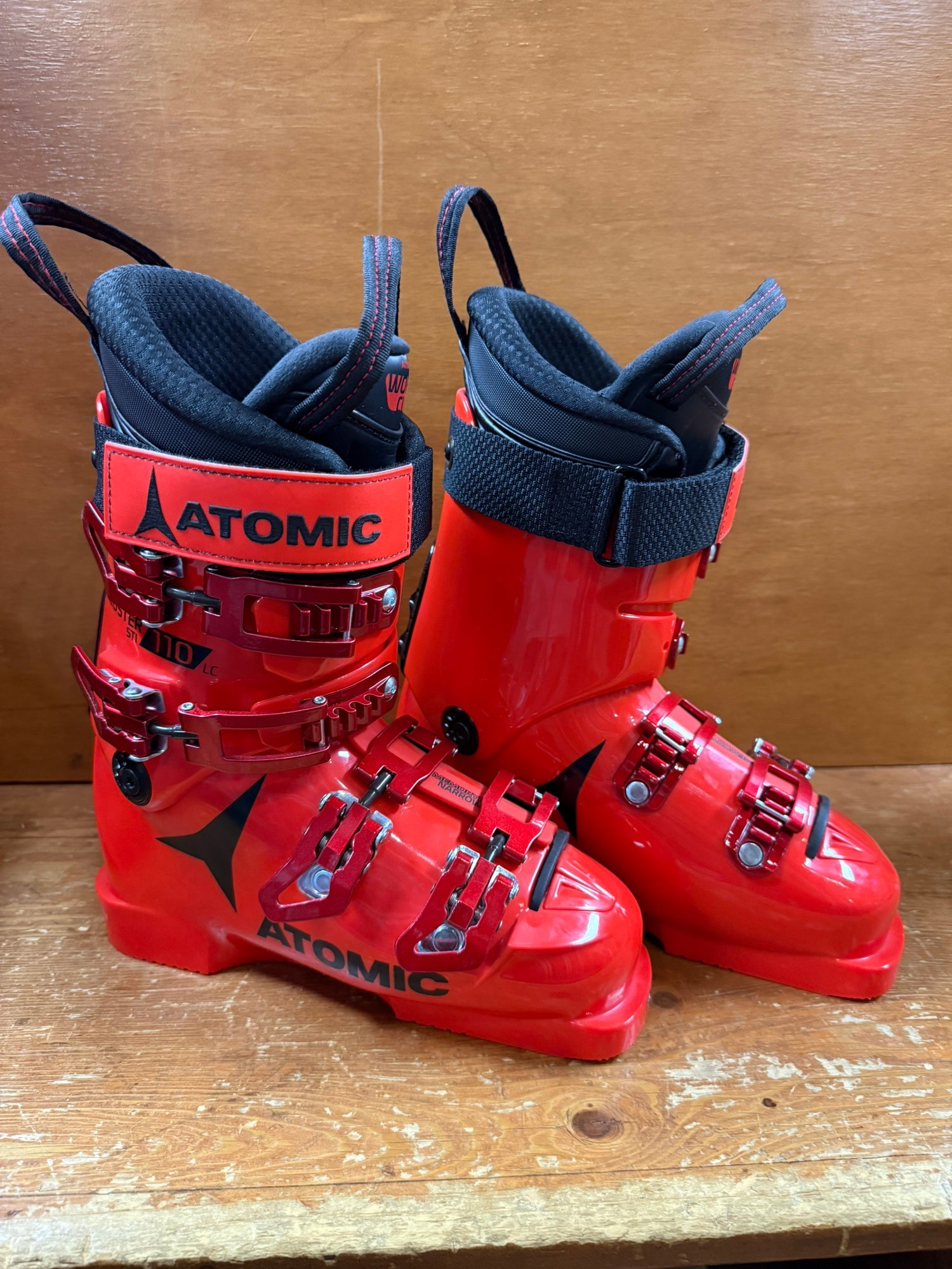 NEW! 2021 Atomic Redster STI 110 Boot, sz. 23.5 | SidelineSwap