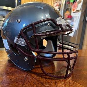 Medium Adult Schutt Vengeance VTD II Helmet (Used)