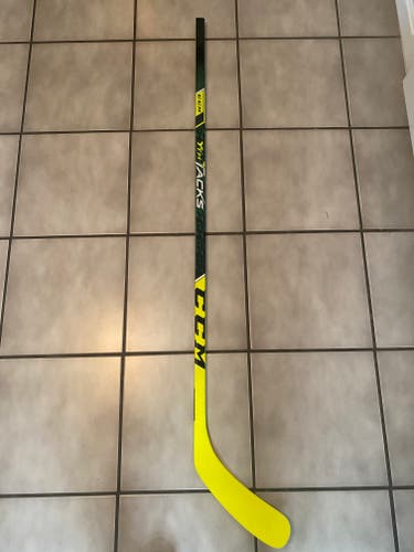 Youth CCM Tacks Left Hand Hockey Stick P29 (New)
