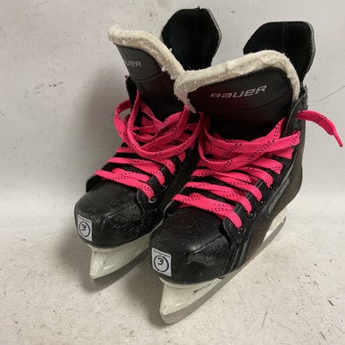 Used Bauer SUPREME ONE.4 Junior Hockey Skate Junior 03 11855-S000193686