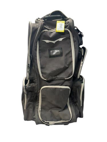 Used Monsta PLAYER WHEEL BAG BB/SB Player Wheeled Bag Black And White 11835-S000199748