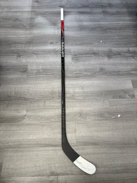 Detroit Red Wings Senior Bauer Vapor FlyLite Left Hand Hockey Stick P28 Pro Stock Gustafsson (Used)