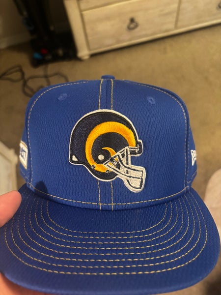 Los Angeles Rams fitted hat. Size 7 3/4.
