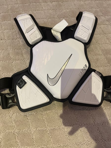 Medium Nike Vapor Shoulder Pads (New)