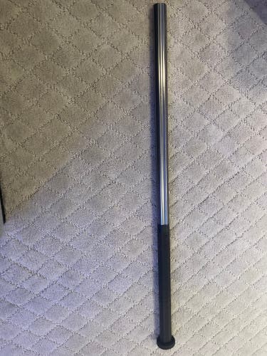 Adult Maverik Apollo Shaft (lightly Used)