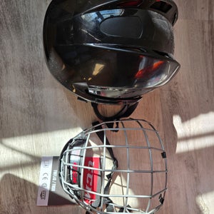 Large CCM FM50 Helmet (New)