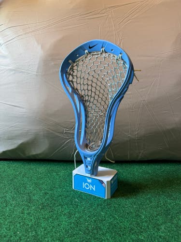 Nike Lakota 1 Strung Head (Used Like New)