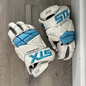 UNC Branded STX Surgeon 500 Lacrosse Gloves Large (Used)