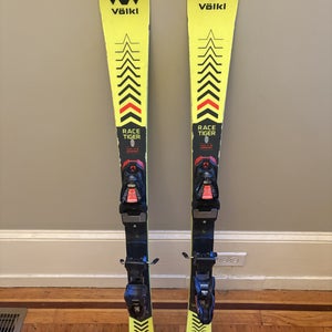 Racing 118 cm Volkl Racetiger GS Skis With Bindings (Used)