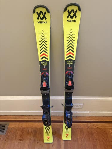 Racing 118 cm Volkl Racetiger GS Skis With Bindings (Used)