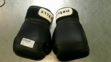 Used DRILLS CONQUER Boxing Gloves Black MD 11868-S000066286