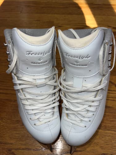 Jackson Ultima Figure Skates Adult 4