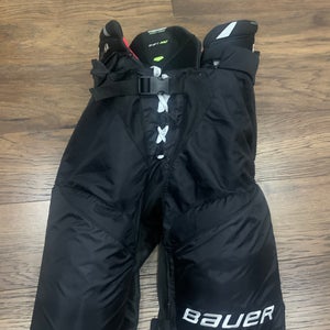 Like New Senior Large Bauer Vapor Shift Pro Hockey Pants (Used) ……..
