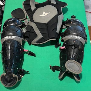 Intermediate All Star Player's Series Catcher's Set (Used)