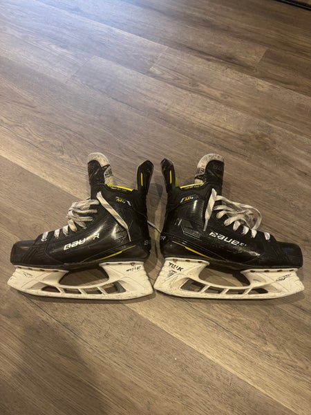 2022 Bauer Supreme M4 Hockey Skates 7.5 (Used)