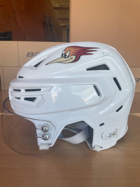 Bauer Re-Akt 150 Pro Stock Hockey Helmet Visor Combo Medium White 3305