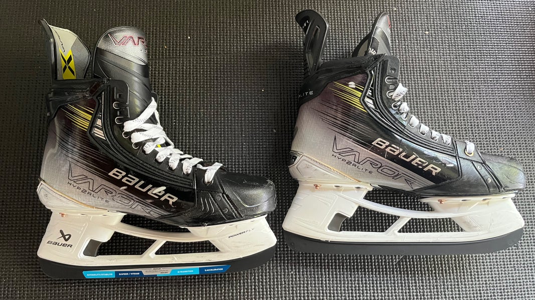 Bauer Vapor Hyperlite 2 Hockey Skates 8 (Used)