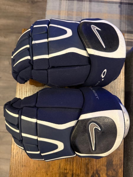 Nike Quest 2 Hockey Gloves – Adult 13.5" – Blue (Good Condition)