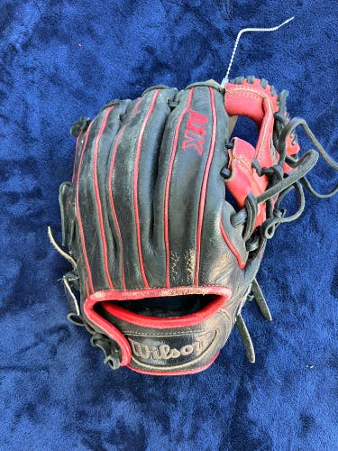 Black Wilson A1k RH Infield Baseball Glove 11.5" (Used)