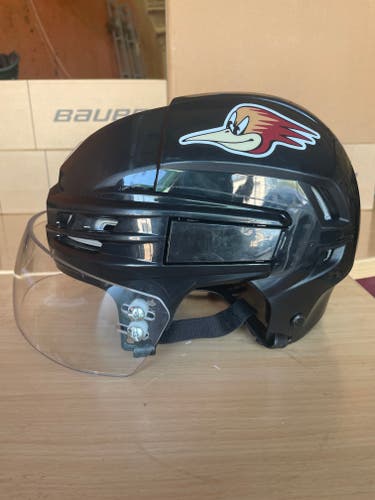 CCM Tacks 910 Pro Stock Hockey Helmet Visor Combo Black Small 3277