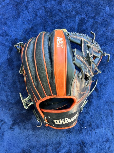 Black Wilson A2K RH Infield Baseball Glove 11.75" (Used)