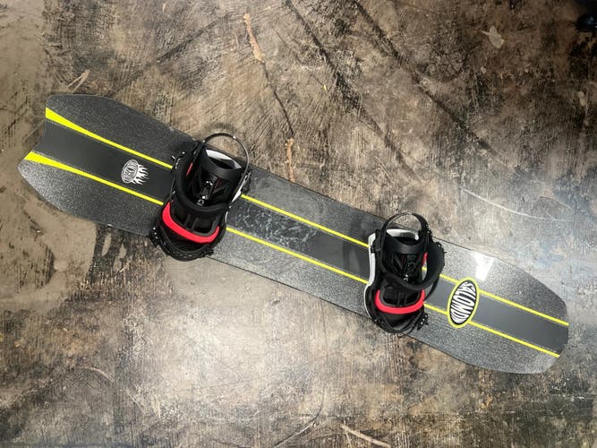 2023 Salomon Dancehaul 147 cm Snowboard | Union Contact Pro Bindings